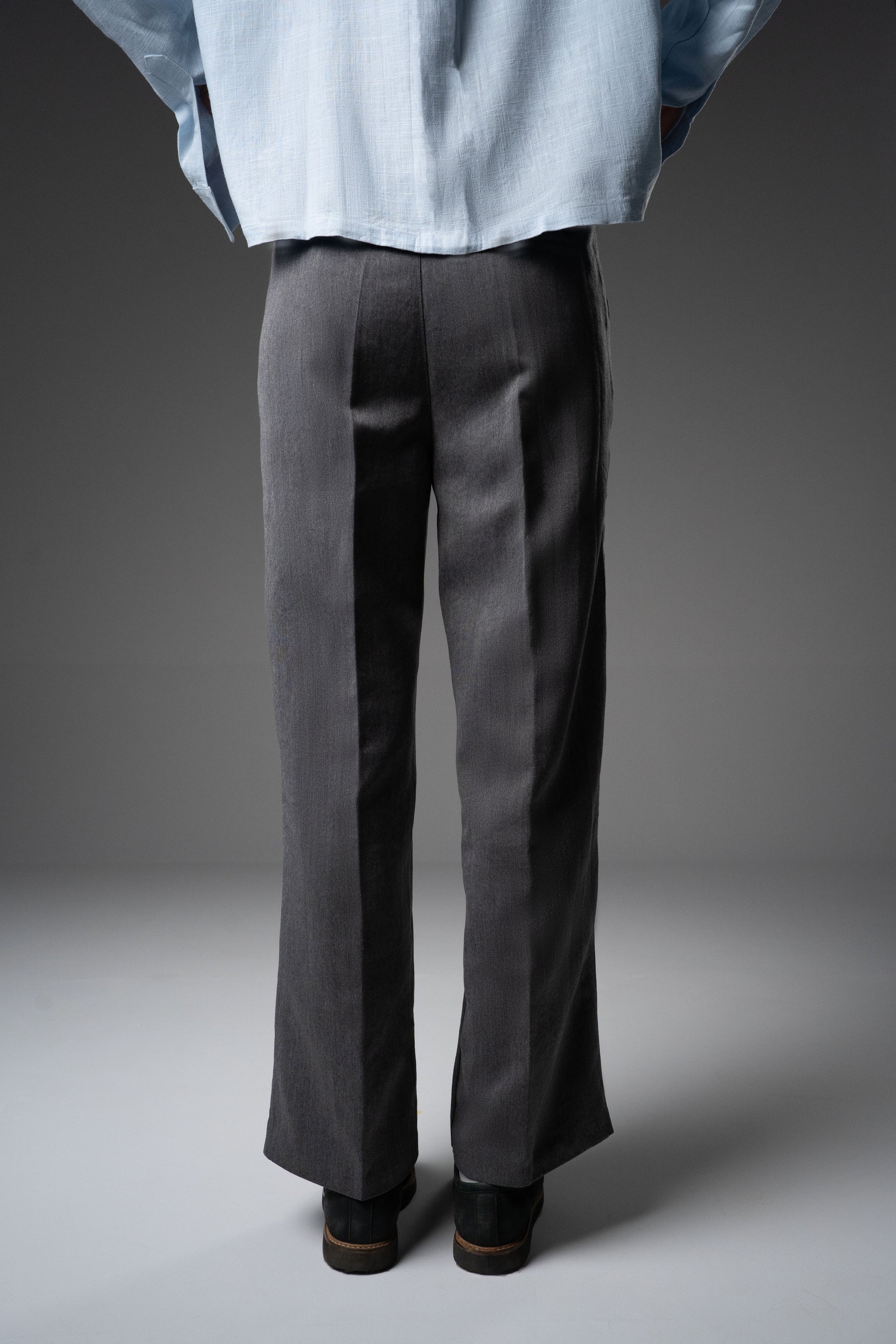 THE GREY EDITION - MODERN TAILOR FIT